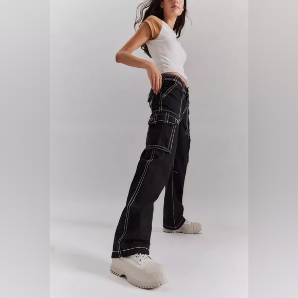 True Religion Black Cargo Pants with Contrast Stitching Size 27 - Picture 6 of 14